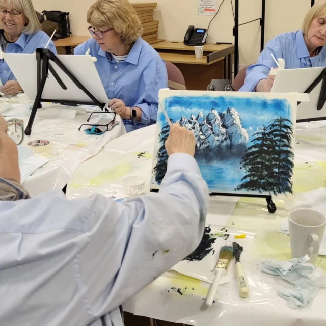 So pleased to be back @penllergare.valley.woods  on Monday with this wonderful gang. Some were completely new to painting, some completely new to Bob, but all completely brilliant! 🥳💪🏼🎨🖼️
I'll be back on Tues 9 December for a festive special. Message me to book your place as 5 gone already!