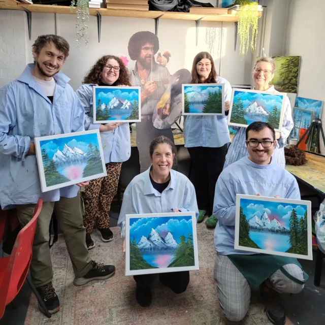 So lovely to be back in the OG studio with this lovely lot ... an absolute cracker of an afternoon hiding out away from the crowds descending into the city to shop.

Some spaces left for the last class of 2025, Snowy Window in the Ffairfach studio next Saturday. Get in touch if you'd like to take some Bob Ross respite amidst the Christmas chaos!🎨🎄🧑🏼‍🎄