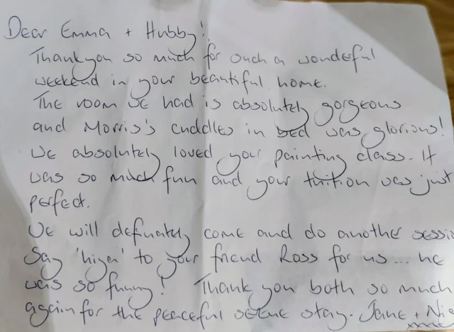 I'm positively beaming to read this note left by our guests over the weekend. Maurice is our cat😻 btw!

Why not turn your paint session into a peaceful and serene stay!?🛌🏼💤🙏🏼🎨 I can't guarantee  that Ross @ryker_storkins will be at every session though!

#eatsleeppaintrepeat