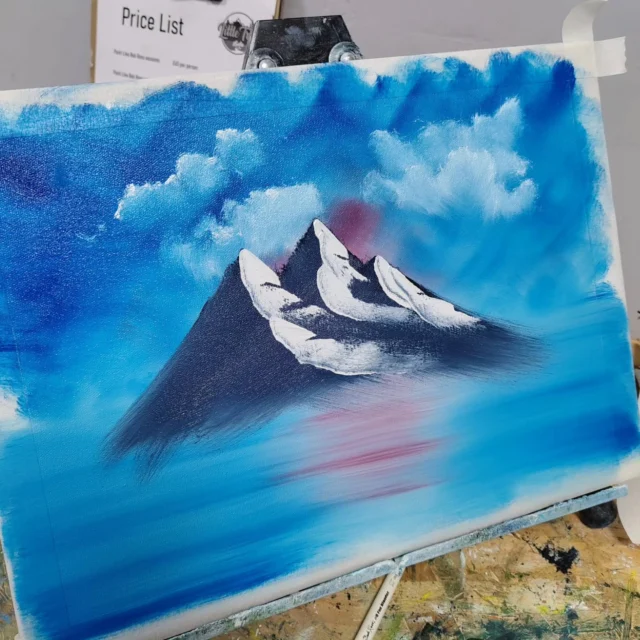 Can you see the moon faces in Sara's majestic mountains? ⛰️🌛🌜

Long day, but the best day yesterday. 

Welcomed back Claire and family. The women had joined a hen painting session back in October and the men then, impressed by the paintings, wanted in too!

The new bride and more friends and family are coming to Llandeilo next week to complete the same Northern Lights! 
#itsnotacompetition #itisacompetition 

And then a deeper dive into the old classic with Eifion and Sara... ending with hugs and smiles all round!

Back at Pellergare tomorrow. Busy, but loving it!🎨❤️👌🏼🤪